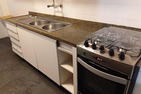 Cozinha de apartamento para alugar com 3 quartos, 110m² em Lagoa, Rio de Janeiro