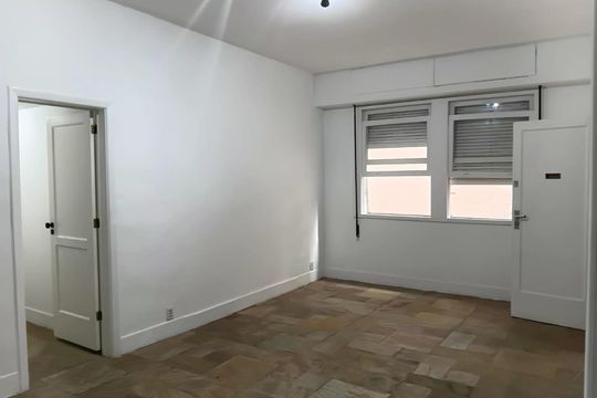 Apartamento para alugar com 2 quartos, 110m² em Lagoa, Rio de Janeiro