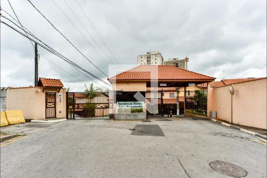 Fachada de casa de condomínio para alugar com 3 quartos, 112m² em Jardim das Quatro Marias, São Bernardo do Campo