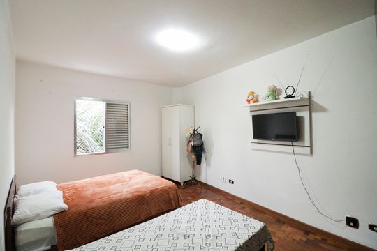 Quarto de apartamento à venda com 1 quarto, 59m² em Parque Peruche, São Paulo