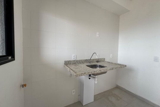 Cozinha de apartamento para alugar com 2 quartos, 39m² em Jaguaribe, Osasco