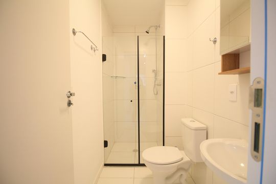 Banheiro de apartamento para alugar com 2 quartos, 40m² em Vila Andrade, São Paulo