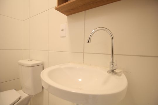 Banheiro de apartamento para alugar com 2 quartos, 40m² em Vila Andrade, São Paulo
