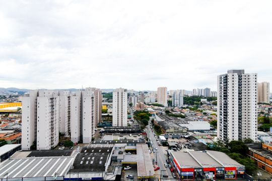 Vista do Quarto 2 de apartamento para alugar com 2 quartos, 47m² em Vila das Bandeiras, Guarulhos