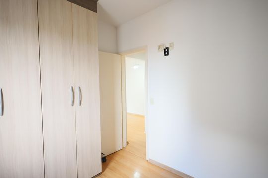 Quarto 1 de apartamento à venda com 2 quartos, 49m² em Bussocaba, Osasco