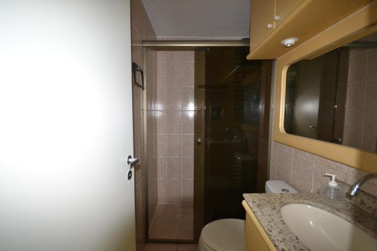 Banheiro 1 de apartamento para alugar com 3 quartos, 63m² em Butantã, São Paulo