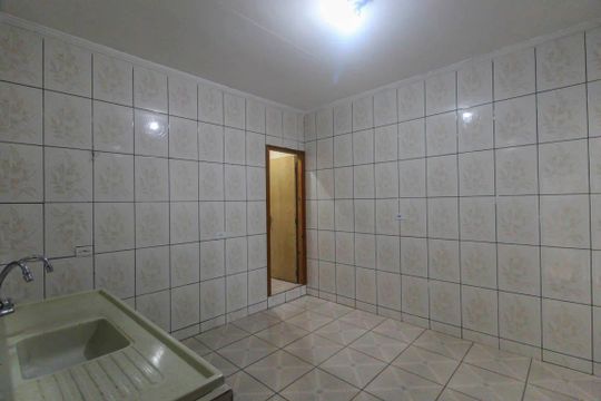 Casa para alugar com 2 quartos, 125m² em Jardim Nova Vitoria I, São Paulo