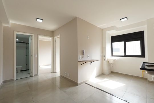 Apartamento para alugar com 2 quartos, 35m² em Cambuci, São Paulo