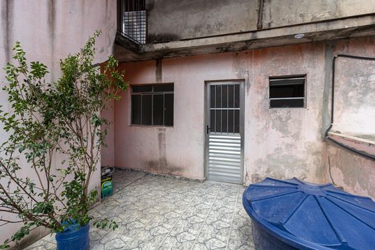 Entrada de casa para alugar com 3 quartos, 50m² em Vila Bremen, Guarulhos