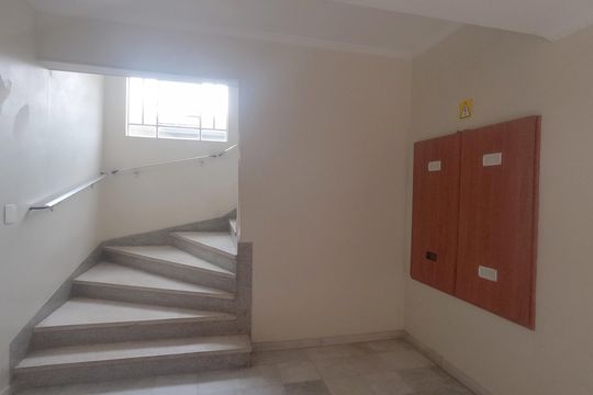 Área Comum - Hall de Entrada de apartamento para alugar com 2 quartos, 72m² em Aparecida, Santos