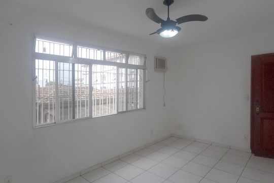 Apartamento para alugar com 2 quartos, 72m² em Aparecida, Santos