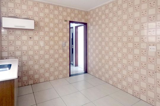 Cozinha de apartamento para alugar com 2 quartos, 72m² em Aparecida, Santos