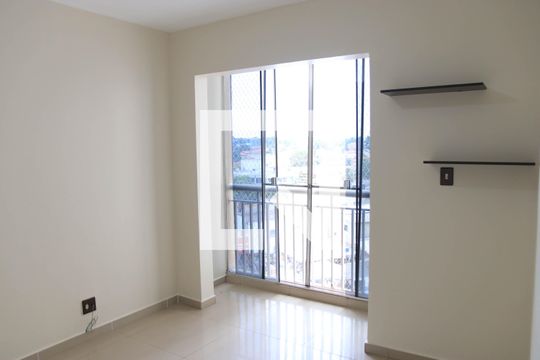 Apartamento à venda com 3 quartos, 76m² em Setor Goiânia 2, Goiânia