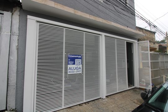 Fachada de casa para alugar com 3 quartos, 90m² em Parque Cisper, São Paulo