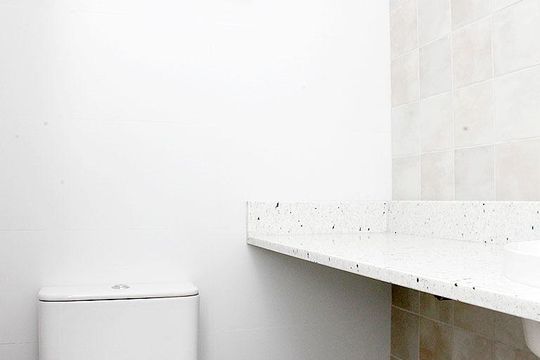 Banheiro 1 Quarto Suíte de apartamento para alugar com 2 quartos, 63m² em Auxiliadora, Porto Alegre