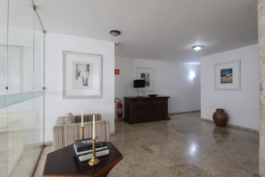 Hall Social de apartamento à venda com 3 quartos, 112m² em Itaim Bibi, São Paulo