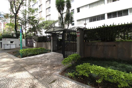 Fachada de apartamento à venda com 3 quartos, 112m² em Itaim Bibi, São Paulo