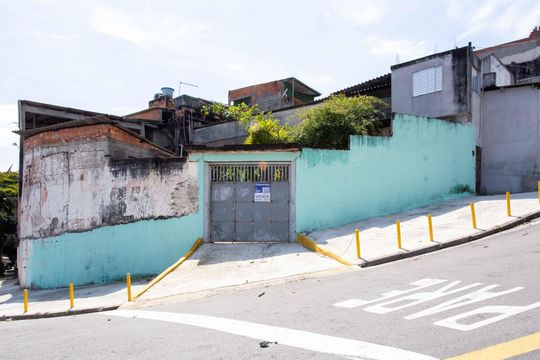 Fachada de casa para alugar com 4 quartos, 100m² em Eldorado, Diadema