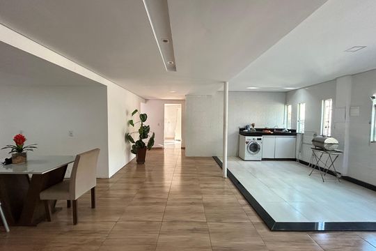 Casa à venda com 3 quartos, 150m² em Jardim Alvorada, Belo Horizonte