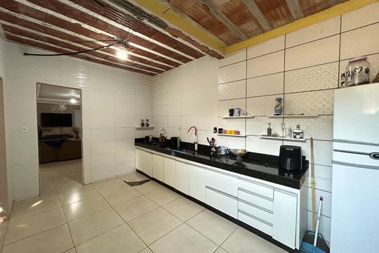Casa à venda com 3 quartos, 150m² em Jardim Alvorada, Belo Horizonte