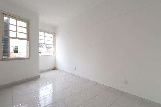 Quarto de apartamento para alugar com 2 quartos, 70m² em Lapa, São Paulo