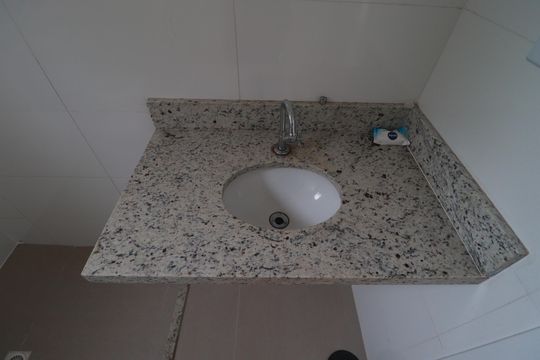 Banheiro  de apartamento para alugar com 2 quartos, 55m² em Dom Bernardo Jose Mielle, Ribeirão Preto