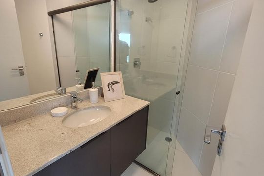 Banheiro 1 de apartamento para alugar com 1 quarto, 75m² em Pinheiros, São Paulo
