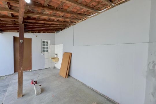 Área de Serviço de casa para alugar com 2 quartos, 80m² em Vila Barros, Guarulhos