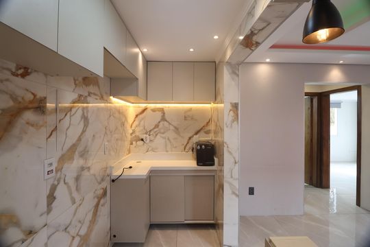 Cozinha de apartamento à venda com 2 quartos, 48m² em Olaria, Canoas