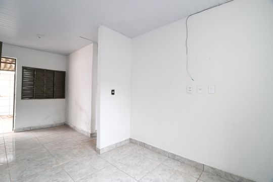 Casa para alugar com 2 quartos, 90m² em Mansour, Uberlândia