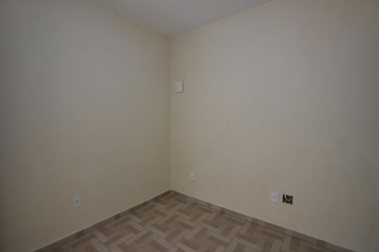 Kitnet/Studio para alugar com 1 quarto, 36m² em Vila Valqueire, Rio de Janeiro
