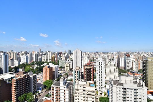 Vista Área comum de apartamento para alugar com 1 quarto, 45m² em Cambuí, Campinas