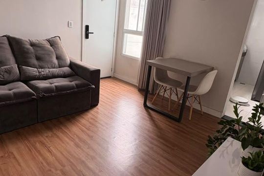 Sala de apartamento à venda com 2 quartos, 43m² em Betim Industrial, Betim