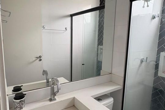 Banheiro de apartamento à venda com 2 quartos, 43m² em Betim Industrial, Betim