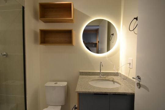 Banheiro de kitnet/studio à venda com 1 quarto, 36m² em Butantã, São Paulo