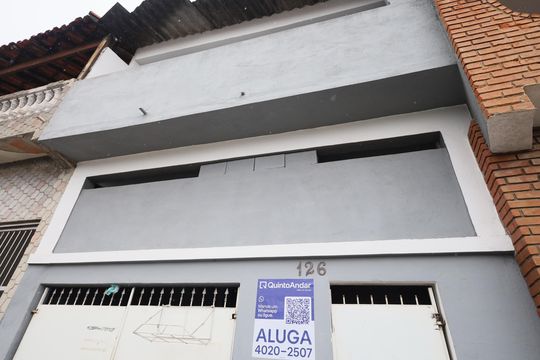Fachada de casa para alugar com 1 quarto, 48m² em Veloso, Osasco