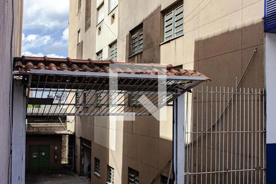 Área externa de apartamento à venda com 2 quartos, 90m² em Centro, Canoas