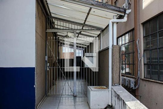 Área externa de apartamento à venda com 2 quartos, 90m² em Centro, Canoas