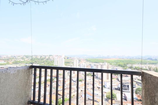 Sala de apartamento à venda com 2 quartos, 55m² em Quitaúna, Osasco