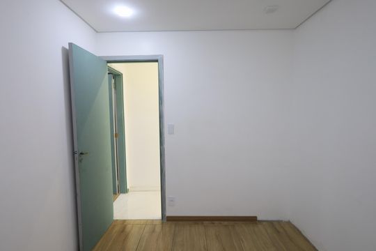 Quarto 2 de apartamento à venda com 2 quartos, 55m² em Quitaúna, Osasco