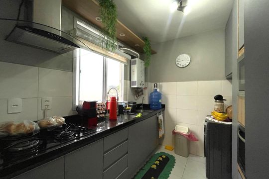 Apartamento à venda com 2 quartos, 42m² em Santos Dumont, São Leopoldo
