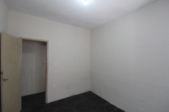 Quarto 2 de casa para alugar com 2 quartos, 30m² em Lagoinha Leblon, Belo Horizonte