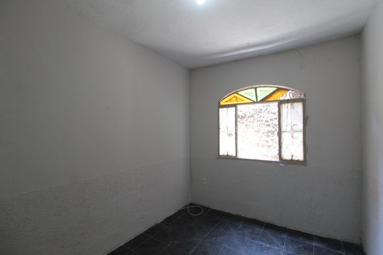 Quarto 2 de casa para alugar com 2 quartos, 30m² em Lagoinha Leblon, Belo Horizonte