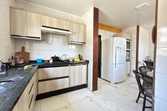 Cozinha  de casa para alugar com 4 quartos, 300m² em Trindade, Florianópolis