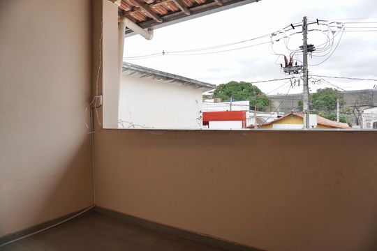 Suíte - varanda  de casa à venda com 5 quartos, 270m² em Santo Andre, Belo Horizonte