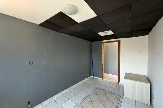 Quarto de Serviço de apartamento para alugar com 3 quartos, 150m² em Vila Antonieta, São Bernardo do Campo