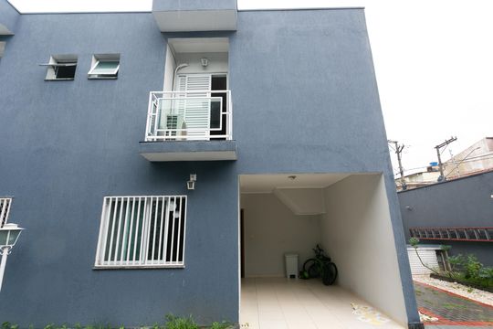 Fachada da Casa de casa de condomínio para alugar com 2 quartos, 78m² em Jardim Lideranca, São Paulo