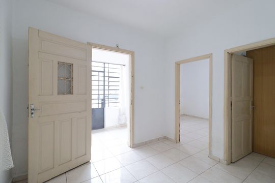 Sala de casa para alugar com 2 quartos, 85m² em Veleiros, São Paulo