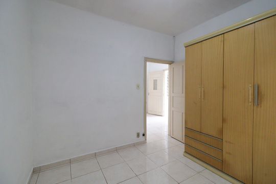 Quarto 2 de casa para alugar com 2 quartos, 85m² em Veleiros, São Paulo