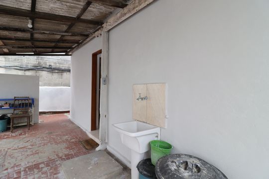 Área de Serviço de casa para alugar com 2 quartos, 85m² em Veleiros, São Paulo
